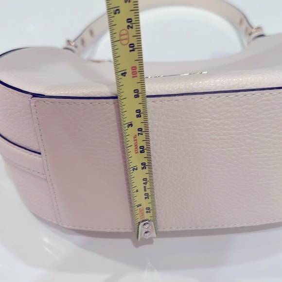 New Coach shoulder cross body bag, leather, removable strap, milky white - Picture 9 of 12